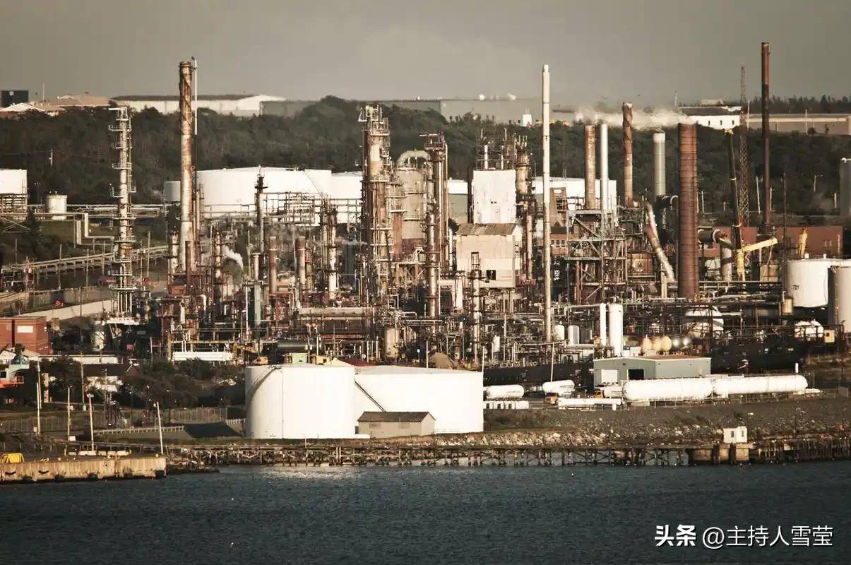 印度使用人民币买俄油！规避美国制裁！正在摧毁美国霸权的根基
